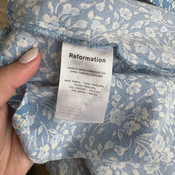 Reformation Grazie Skirt in Clio Blue Floral Size 4 - Picture 7 of 8